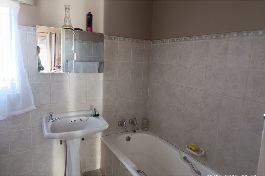 4 Bedroom Property for Sale in Orkney North West